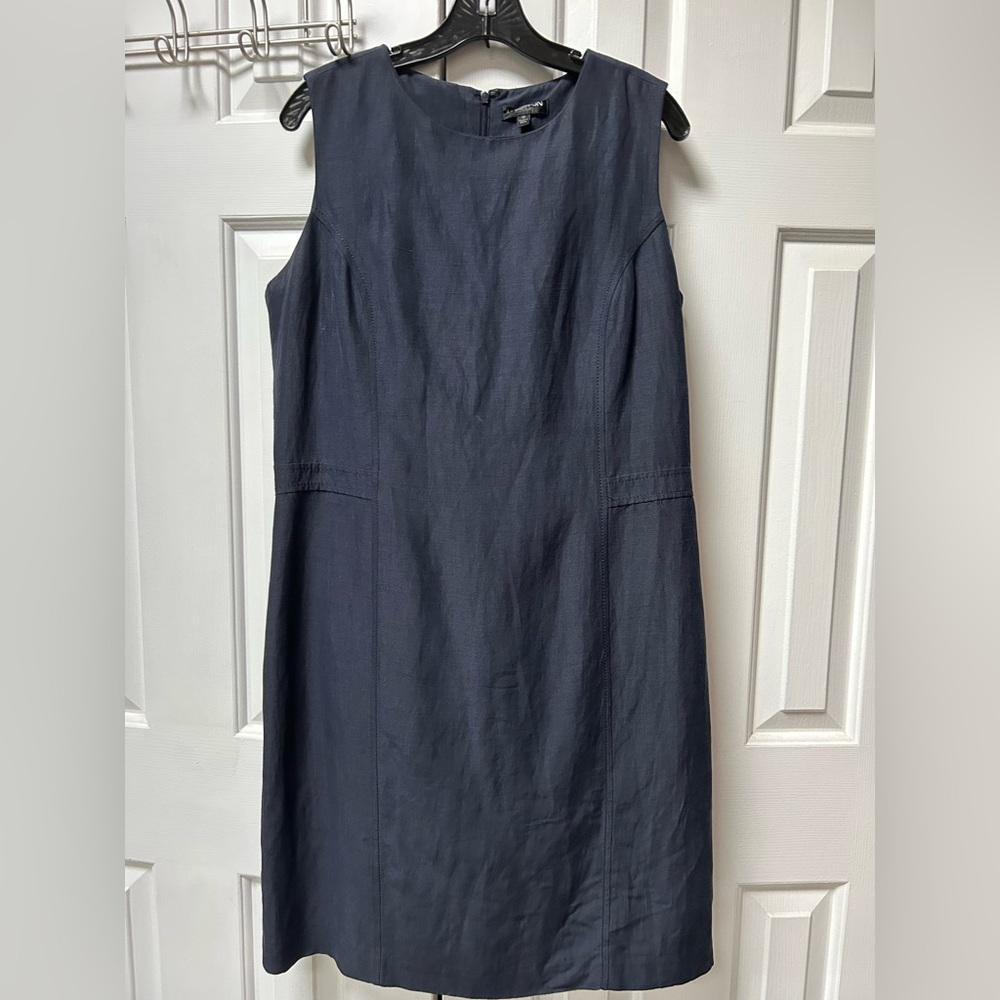 HALSTON Navy Sleeveless Dress, fully lined, back 3/4 zip, kick pleat. 16. Vintg